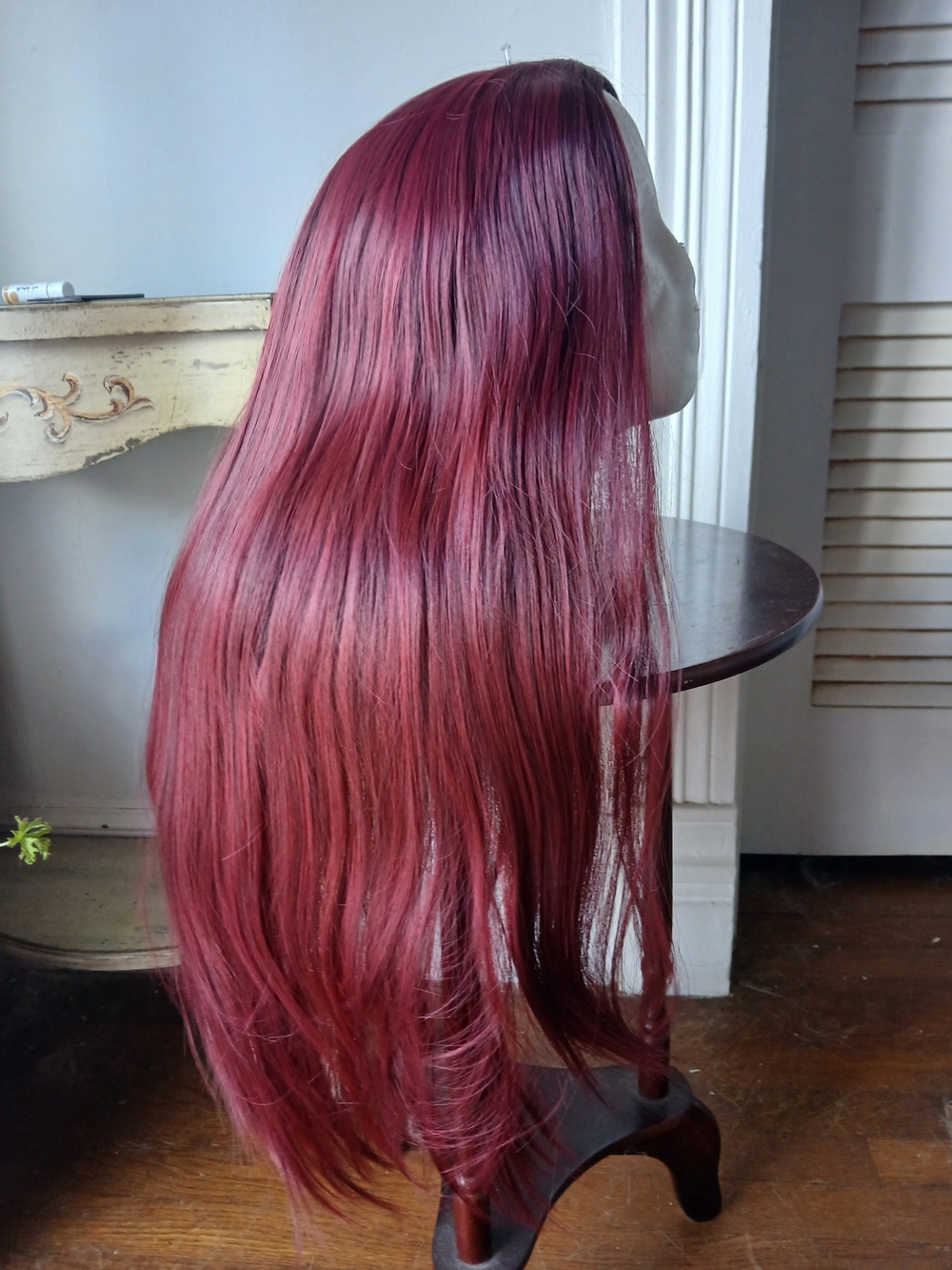 Long Straight Burgundy Women’s Wig - Brand New - Picture 5 of 8